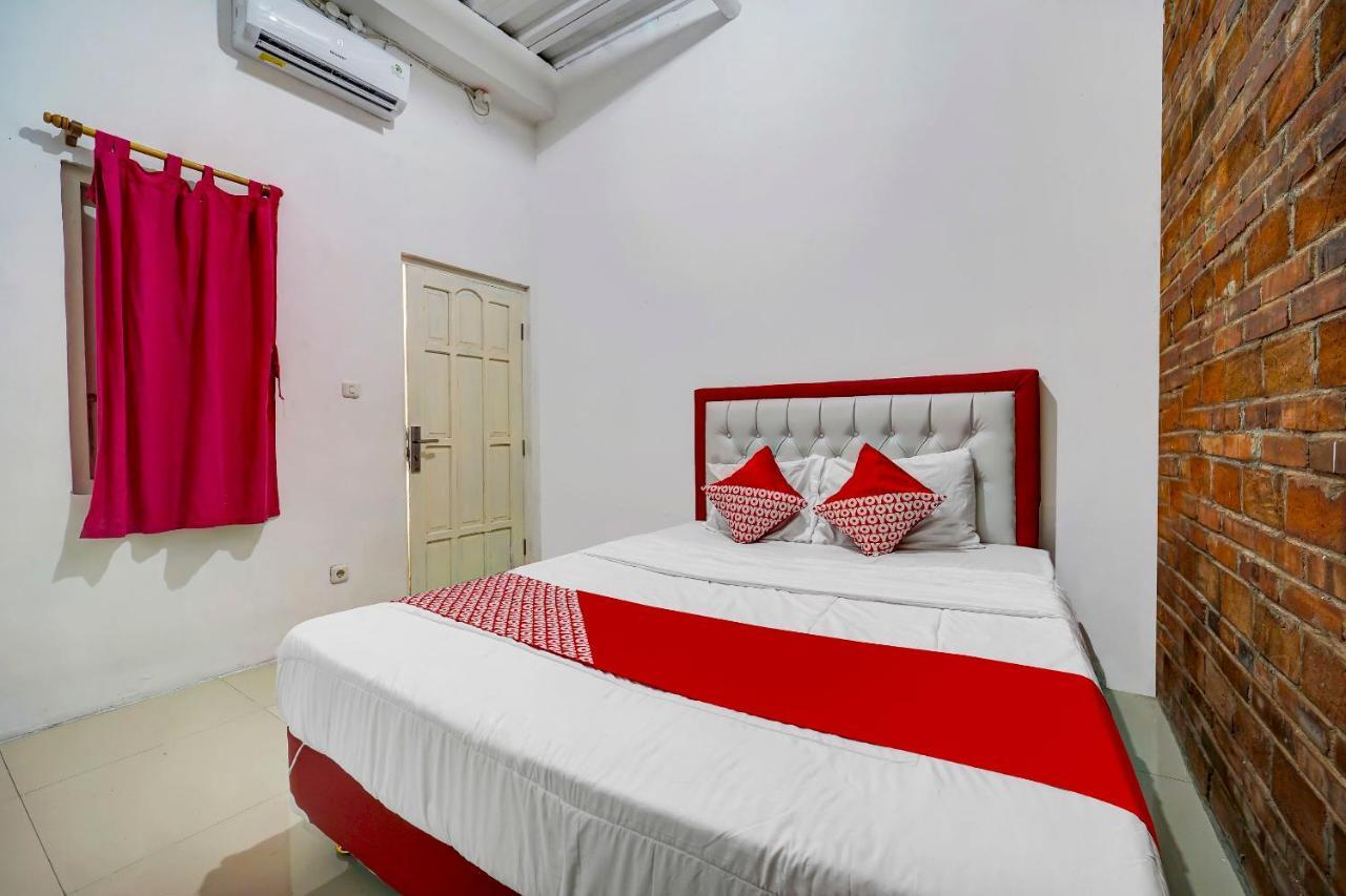 Super Oyo 91173 Guesthouse King Puntodewo Pakualaman ภายนอก รูปภาพ